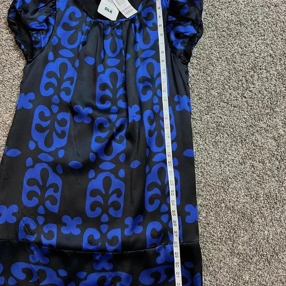INC BLUE & BLACK SHIFT DRESS GLOSSY PURE SILK CAP SLEEVES MIDI NWT SIZE 6 - Picture 7 of 7